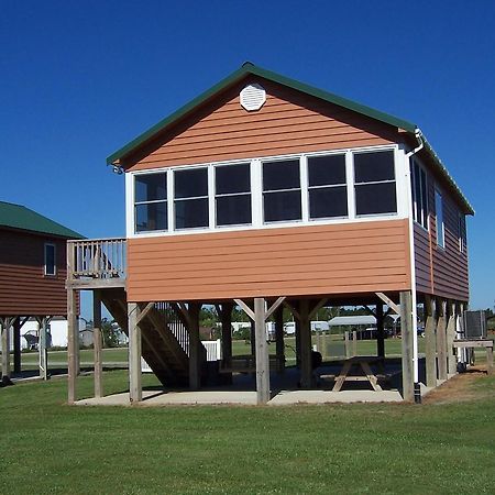 Hyde County Lodges Engelhard Екстер'єр фото